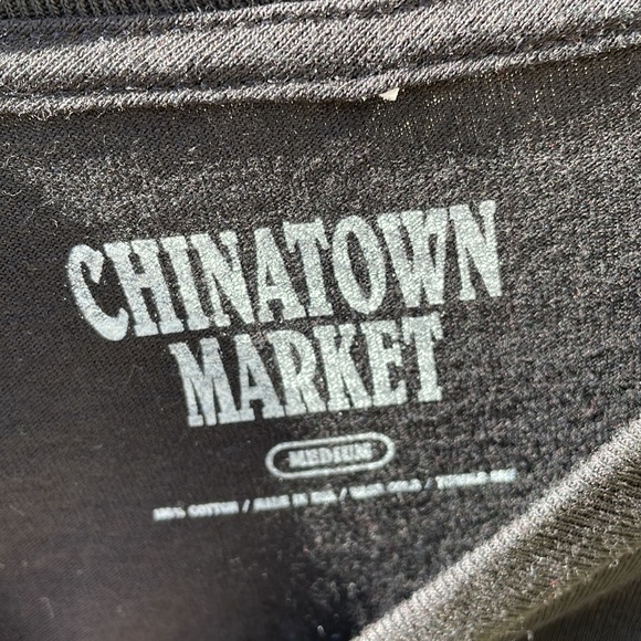 Chinatown Market Smiley Face T-shirt. Size M - Picture 3 of 3